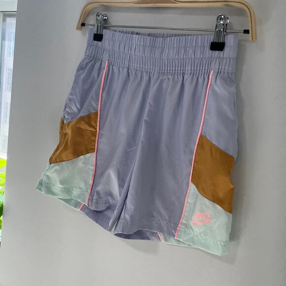 Nike Heritage Kid's Purple Woven Workout Shorts Size Medium - Picture 5 of 6